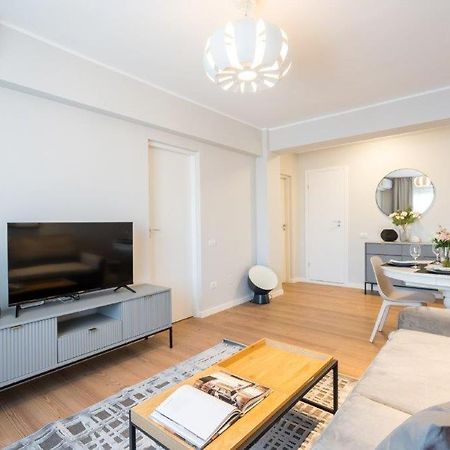 Downtown Modern - 2Br Apartment Bükreş Dış mekan fotoğraf